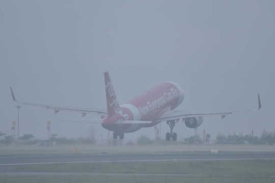 Pekatnya kabut asap Indonesia yang selimuti Phuket