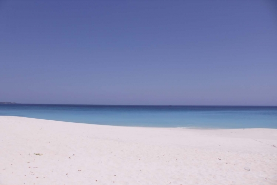 Keindahan Pantai Lingal, surga tersembunyi di pelosok Alor