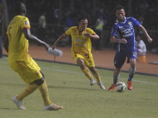 Duel seru Persib vs Sriwijaya FC di final Piala Presiden