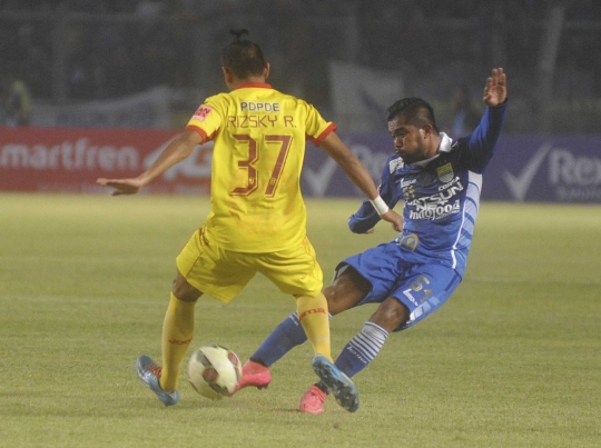 Duel seru Persib vs Sriwijaya FC di final Piala Presiden