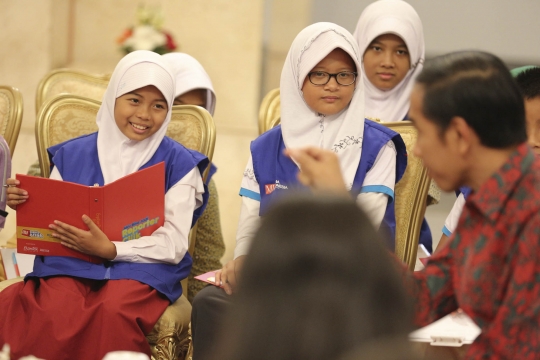 Jokowi diwawancarai reporter cilik SD se-Jabotabek