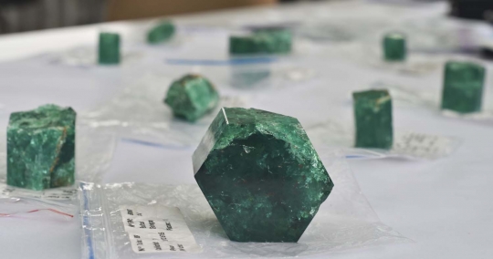 Ini wujud Colombian Emerald, zamrud terindah di dunia