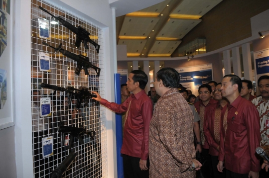 Usai buka, Jokowi keliling stan-stan Trade Expo Indonesia 2015