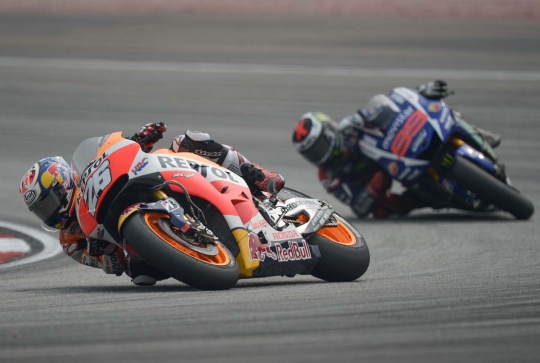 Dani Pedrosa melesat di posisi terdepan MotoGP Malaysia 2015