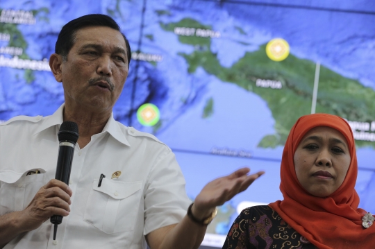Menko Luhut pimpin rapat penanggulangan bencana asap