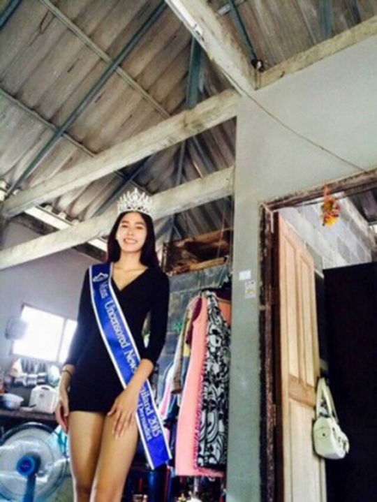 Ini Mint Kanistha, gadis pemulung jadi ratu kecantikan Thailand