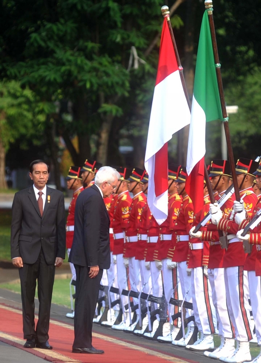 Jokowi sambut kunjungan Presiden Italia di Istana Negara