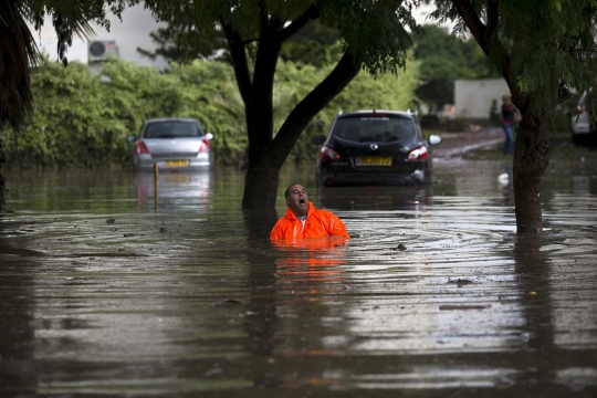 Bencana banjir kepung Israel