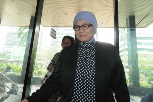 Sekjen DPR diperiksa KPK terkait kasus suap Dewie Yasin Limpo