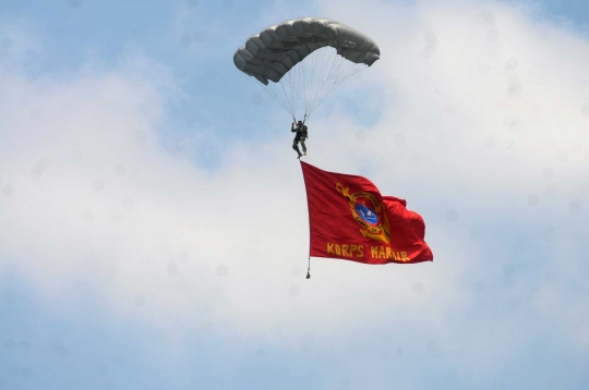 Berbagai atraksi ramaikan Dirgahayu ke-70 Korps Marinir