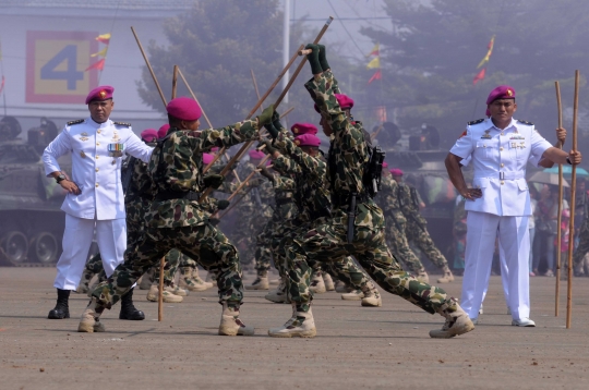 Berbagai atraksi ramaikan Dirgahayu ke-70 Korps Marinir