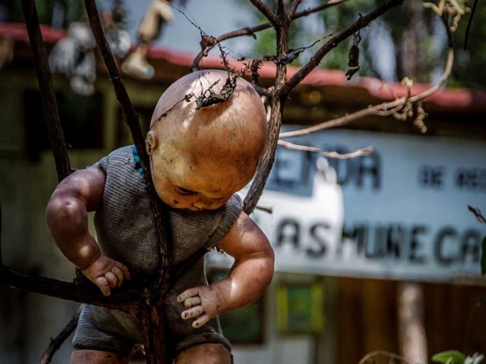 Seramnya Pulau Boneka di Meksiko yang penuh misteri