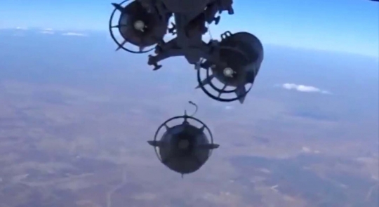 Gempuran sengit jet bomber Rusia di langit Suriah