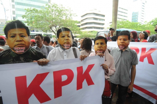 Demo kecam Setya Novanto terkait pencatutan nama Jokowi