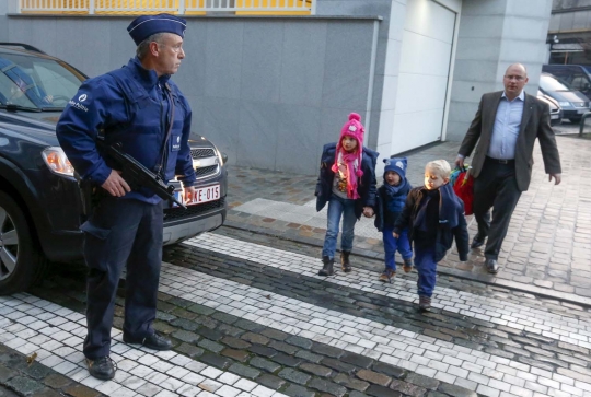 Waspada teror, sekolah di Belgia dijaga ketat polisi