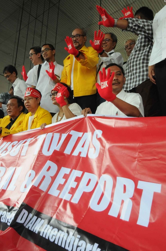 Aktivis antikorupsi desak KPK usut kasus Petral dan Freeport