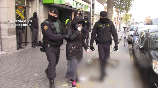 Spanyol tangkap wanita perekrut militan ISIS di Barcelona