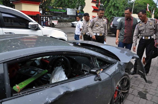 Ini Lamborghini yang tabrak penjual STMJ di Surabaya saat balap liar