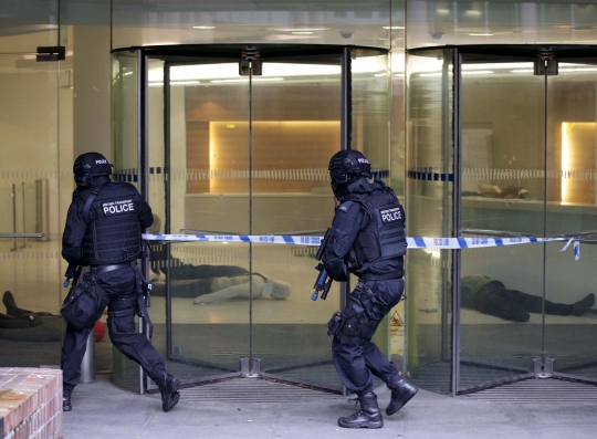 Trauma serangan Paris, polisi Inggris giat latihan hadapi teroris