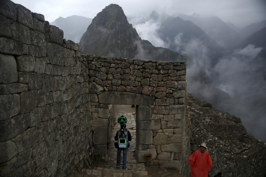 Penjelajahan Google Street View di gunung tua Suku Inca