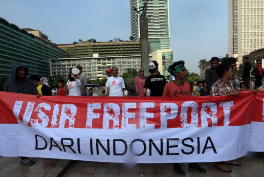 Massa HMI gelar demo usir Freeport di Bundaran HI