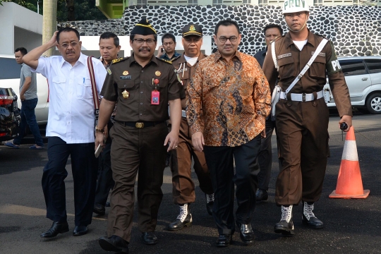 Gaya santai Sudirman Said penuhi panggilan Kejagung