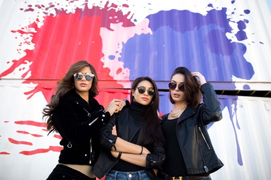 Gaya narsis kontestan Miss Universe 2015 ikuti sesi pemotretan