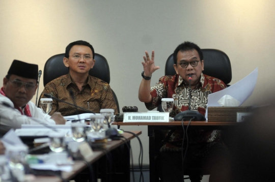 Aksi Ahok pantau langsung rapat Banggar DPRD DKI