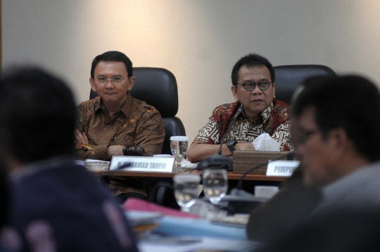 Aksi Ahok pantau langsung rapat Banggar DPRD DKI