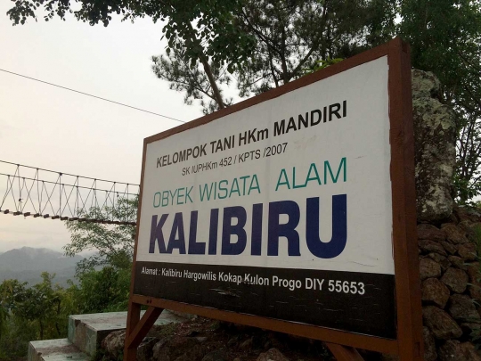 Memotret pesona keindahan alam Kulon Progo dari atas Bukit Kalibiru