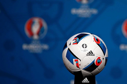 Ini bola resmi UEFA Euro 2016