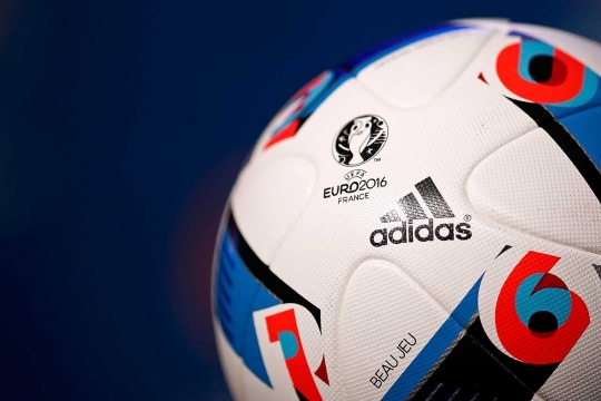 Ini bola resmi UEFA Euro 2016