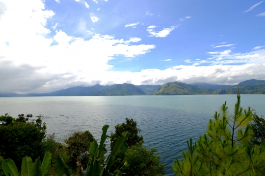 Pesona Danau Laut Tawar di dataran tinggi Gayo