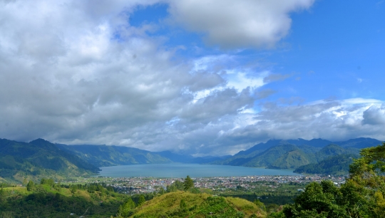 Pesona Danau Laut Tawar di dataran tinggi Gayo