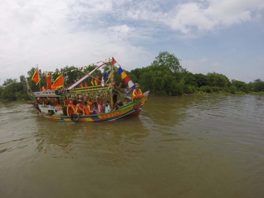 Kemeriahan Tradisi Nadran ala nelayan Muara Angke