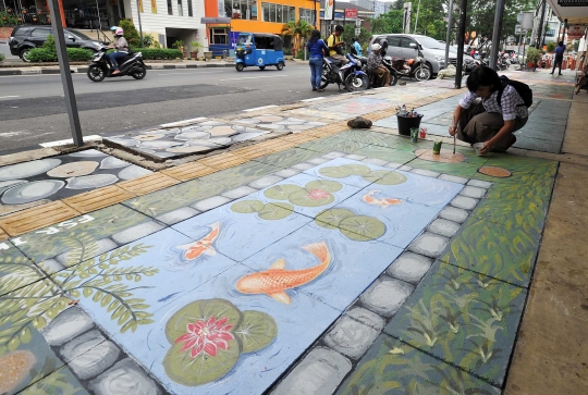 Mural pedestrian 120 meter percantik Jalan Cikini Raya