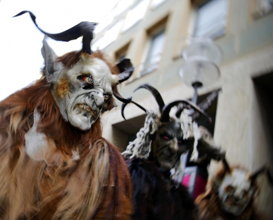 Krampuss, iblis seram yang berkeliaran di Jerman jelang Natal