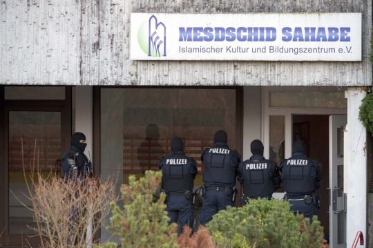 Terkait ISIS, pusat kebudayaan Islam di Jerman diserbu polisi