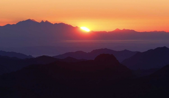 Menjelajahi Gunung Sinai, jejak Nabi Musa bertemu Sang Pencipta