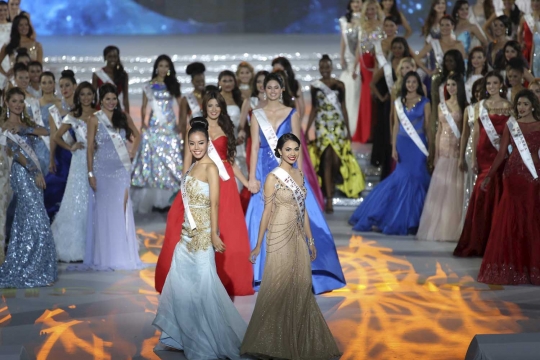 Mireia Lalaguna, si cantik asal Spanyol yang raih Miss World 2015