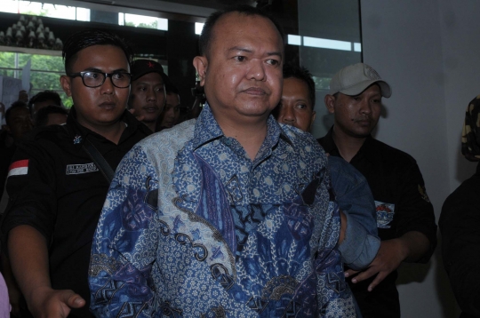 Terbukti disuap, Rio Capella divonis 1,5 tahun bui