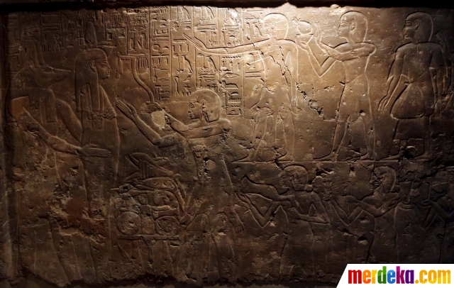 Foto : Melihat lebih dekat makam perawat Firaun merdeka.com