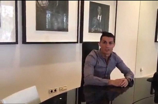 Mengintip rumah mewah Cristiano Ronaldo seharga selangit