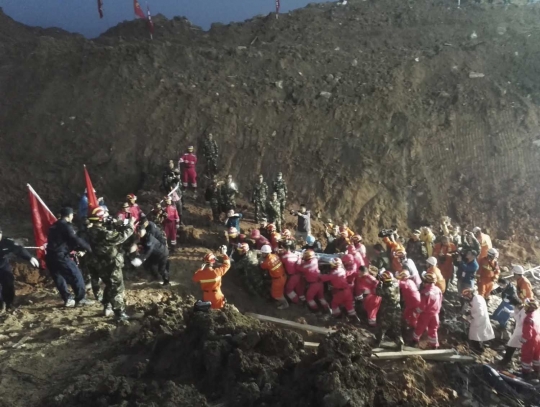 Ini remaja di China selamat setelah 60 jam terkubur tanah longsor