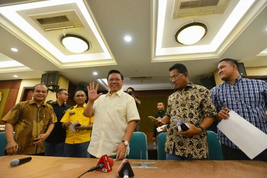 Januari 2016, Golkar tidak memiliki pengurus yang sah