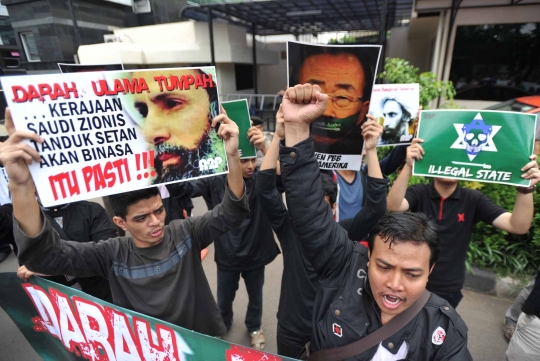 Aksi massa geruduk Kedubes Saudi kecam eksekusi mati ulama Syiah