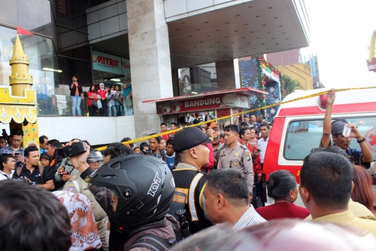 Ini gondola jatuh di Gedung Mitra Malang yang tewaskan 3 orang