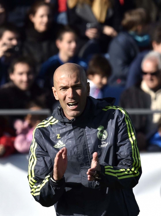 Aksi perdana Zidane latih skuat Real Madrid