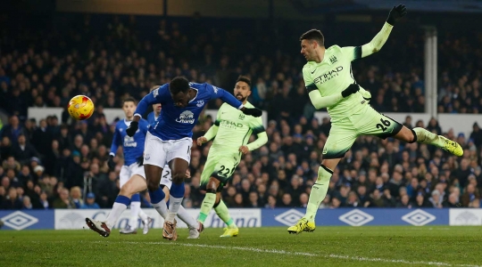 Semifinal Capital One Cup, Everton tekuk Manchester City 2-1