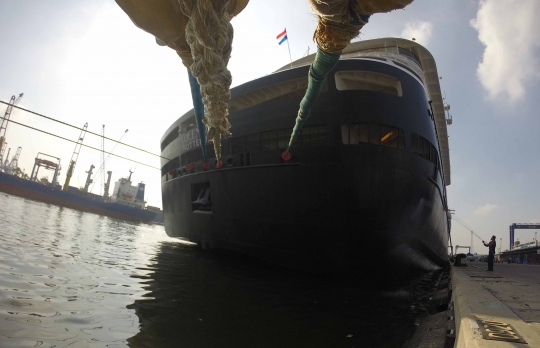 Kapal pesiar MS Volendam bawa ribuan turis singgah di Jakarta